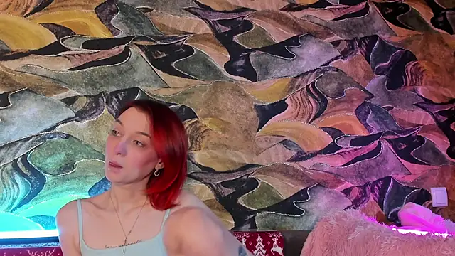 Snapshot of CrystalRey chatting on December 30, 5:37 am CrystalRey online show from December 30, 5:37 am