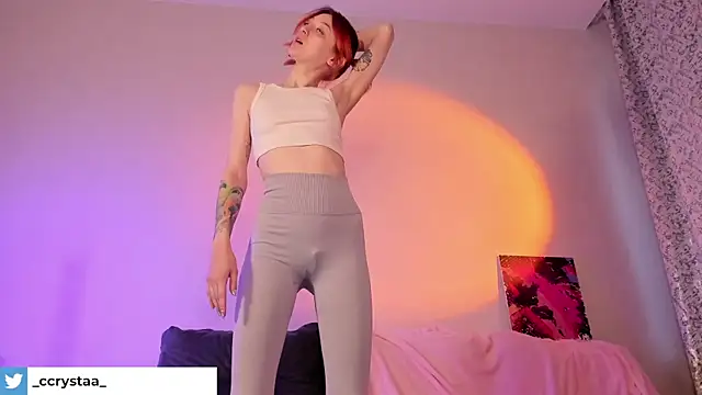 Snapshot of CrystalRey chatting on January 25, 4:02 am CrystalRey online show from January 25, 4:02 am