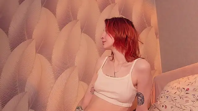 Snapshot of CrystalRey chatting on February 24, 5:00 am CrystalRey online show from February 24, 5:00 am