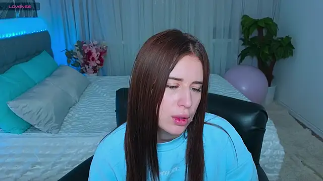 Milkissss online show from February 5, 8:04 pm