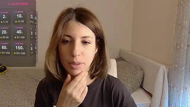 Snapshot of _blackgem chatting on October 23, 10:36 am blackgem online show from October 23, 10:36 am