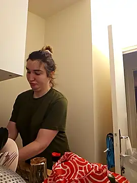 Snapshot of Icy__Diamond chatting on January 17, 8:34 pm Icy Diamond online show from January 17, 8:34 pm