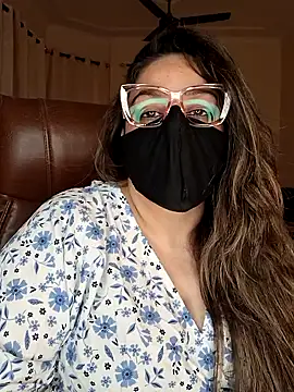 SEXY-Sardarni online show from December 11, 3:15 pm