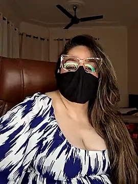 SEXY-Sardarni online show from December 23, 3:55 pm