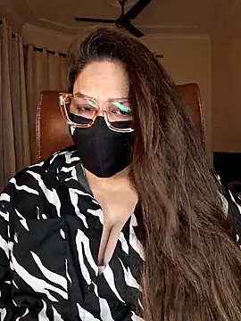 SEXY-Sardarni online show from June 13, 3:21 pm