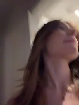 mollyyank online show from April 15, 10:22 am