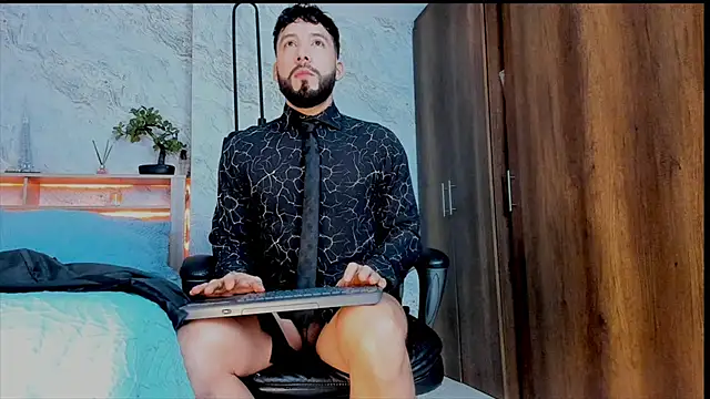 bruno woods online show from December 7, 1:03 am