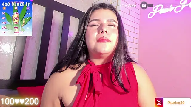 Snapshot of Putipaula3 chatting on December 10, 2:27 am Putipaula3 online show from December 10, 2:27 am