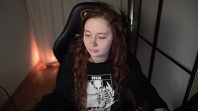 carolina elf online show from February 13, 5:26 am