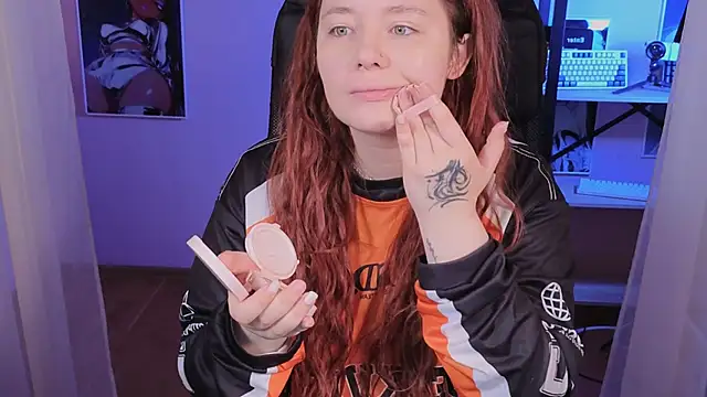 carolina elf online show from October 29, 7:21 am