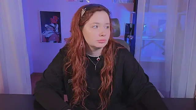 carolina elf online show from November 15, 12:13 pm