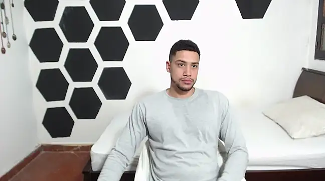 Jhors  Collens online show from January 21, 4:54 am