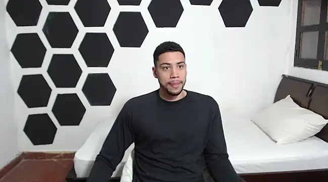 Jhors  Collens online show from January 24, 12:52 am