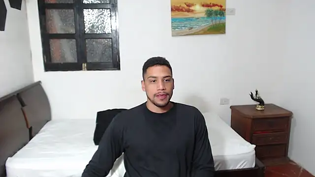 Jhors  Collens online show from October 3, 3:47 am