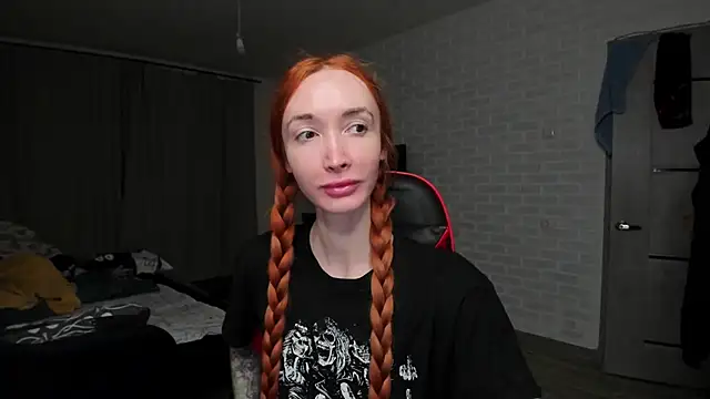 Roxy Silver online show from November 24, 8:52 pm