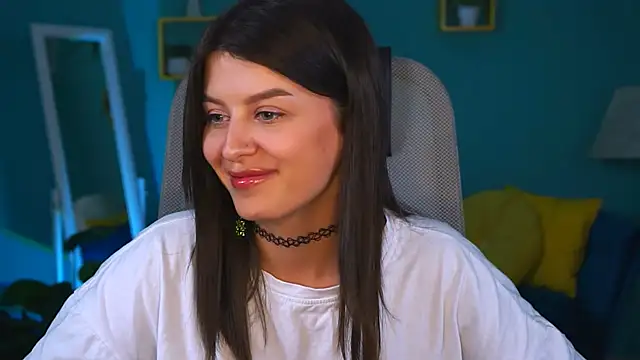 NicoleMun online show from February 4, 6:27 pm