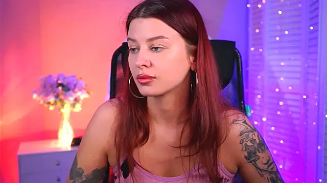 NicoleMun online show from March 28, 7:02 pm