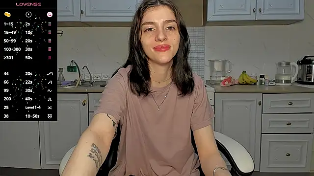 broosnica1 online show from March 16, 8:54 pm