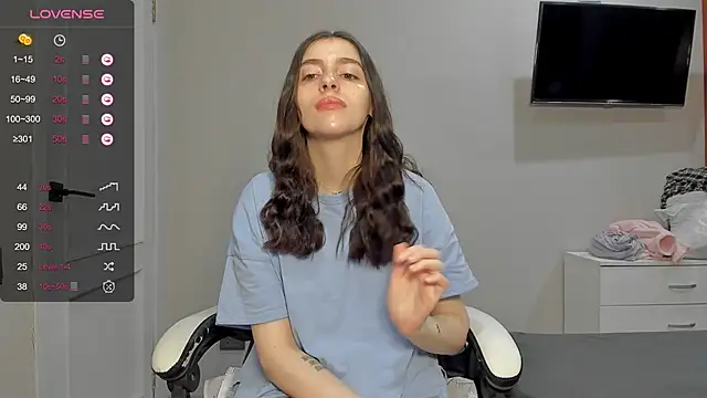 broosnica1 online show from February 26, 7:40 am