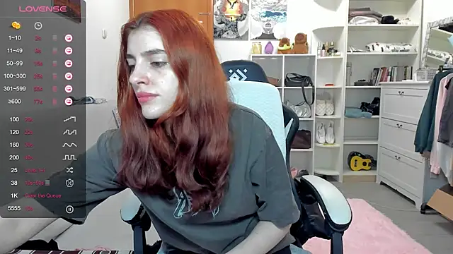 broosnica1 online show from July 3, 8:43 am