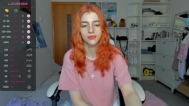 broosnica1 online show from July 12, 9:33 am