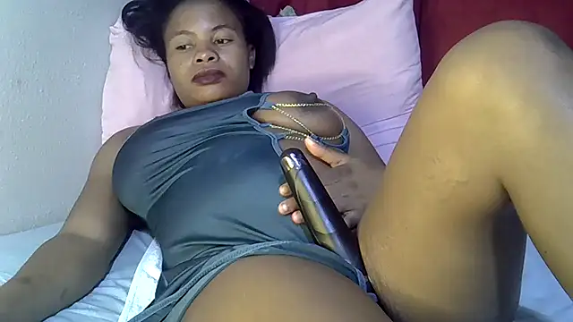 punkyxxx online show from March 21, 4:29 pm