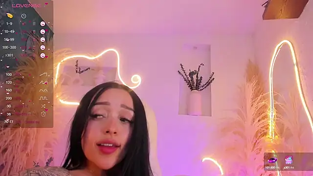 ViolettaHotLatin  online show from February 25, 6:42 pm