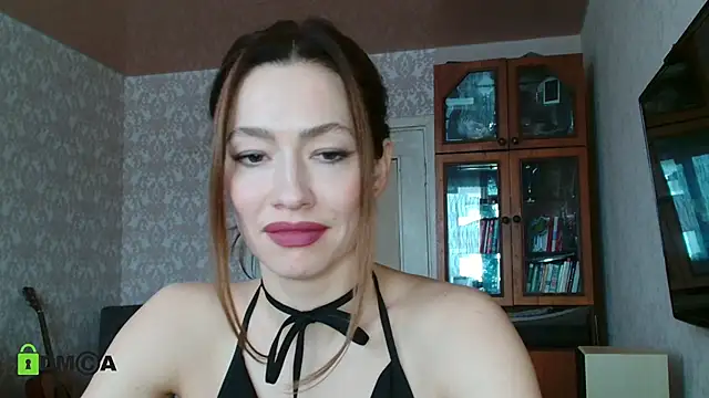 alicia spicy online show from December 13, 7:15 am