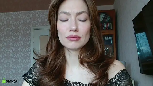 alicia spicy online show from April 7, 3:40 am