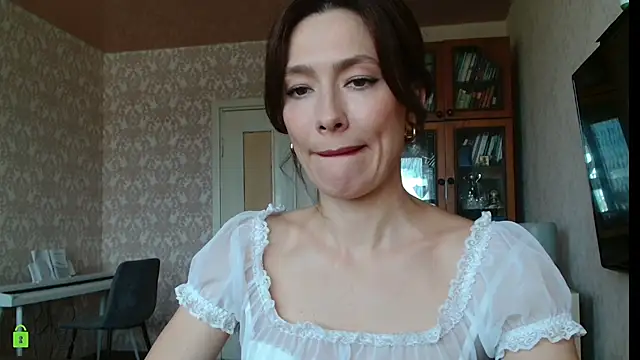 Snapshot of alicia_spicy chatting on July 19, 9:13 am alicia spicy online show from July 19, 9:13 am