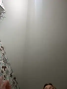 adel secret online show from October 27, 7:29 pm