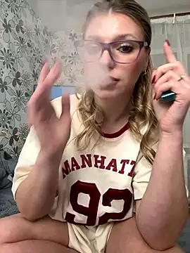 adel secret online show from January 10, 8:10 pm