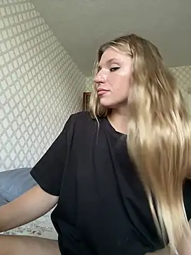 Snapshot of adel_secret chatting on July 15, 11:59 am adel secret online show from July 15, 11:59 am