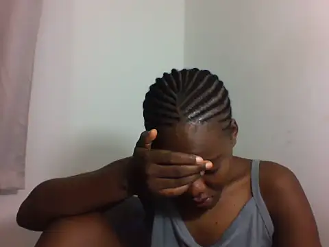Snapshot of Deliciousbabe chatting on April 28, 3:00 am Deliciousbabe online show from April 28, 3:00 am