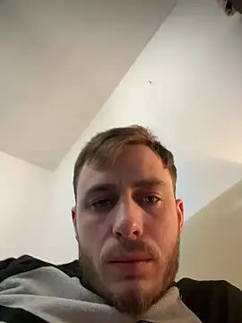 Snapshot of Julian128 chatting on March 5, 7:49 pm Julian128 online show from March 5, 7:49 pm