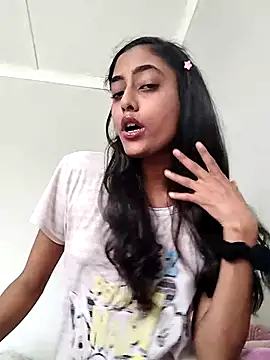 Snapshot of cleopatra-phaedra chatting on April 2, 8:56 am cleopatra-phaedra online show from April 2, 8:56 am