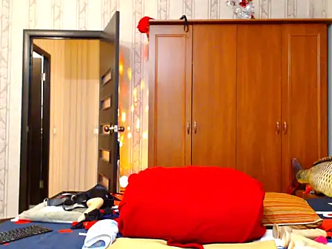 Olvia7985 online show from February 8, 2:36 am