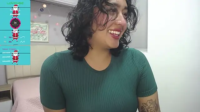 ema saenz online show from December 13, 8:15 pm