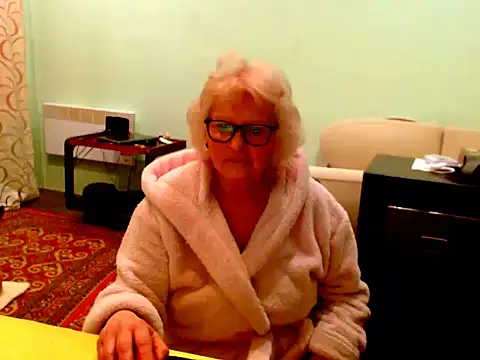 Natali7634 online show from March 18, 7:28 pm