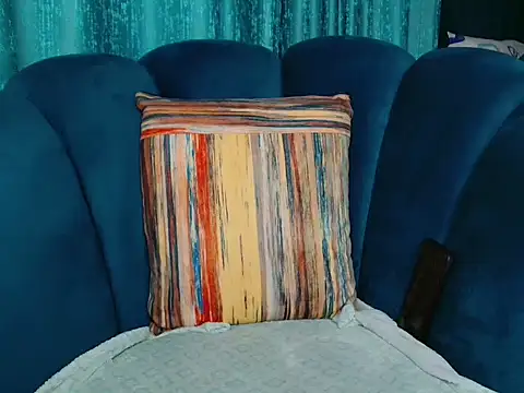 creamiestcouple online show from December 22, 5:26 am