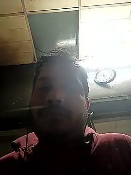 DeepakXxxR86 online show from November 25, 6:19 pm