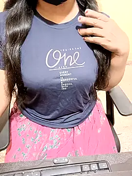 Snapshot of Nithya_05 chatting on October 26, 6:30 am Nithya 05 online show from October 26, 6:30 am
