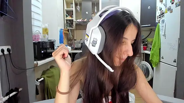  Nika Kik online show from February 9, 7:18 pm