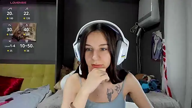  Nika Kik online show from March 18, 12:30 pm