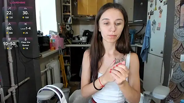 Snapshot of _Nika_Kik chatting on July 8, 5:12 am Nika Kik online show from July 8, 5:12 am