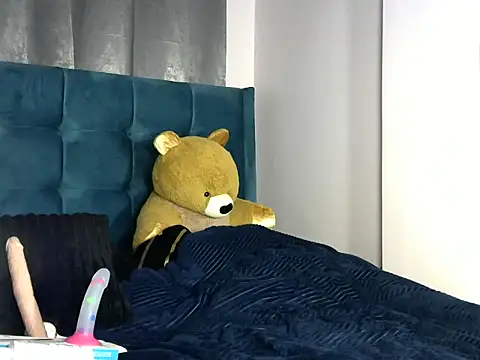 Petite lexii online show from November 11, 3:23 pm