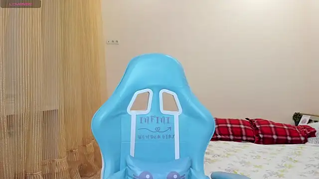 BarbaraKiss online show from December 19, 3:19 pm