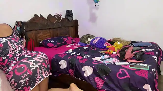 Candy-love87 online show from April 10, 2:33 pm