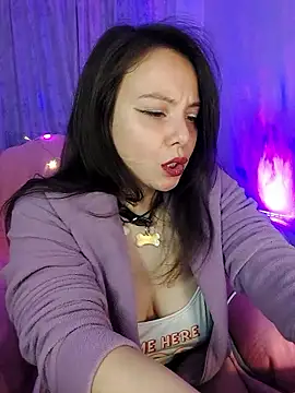 Kimiechanuwu online show from January 16, 6:01 pm