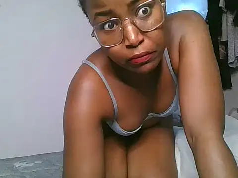 Snapshot of hot_sexy_choco chatting on January 7, 12:55 am hot sexy choco online show from January 7, 12:55 am